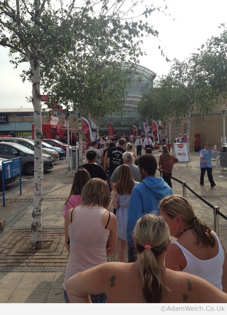 Hot stuffy day at work & we’re off out tonight. We’re not getting ready though - we’re cueing for a coke.